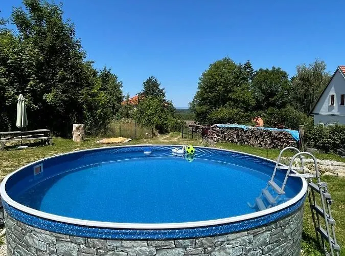 U Kaplicky 3* Kunejov
